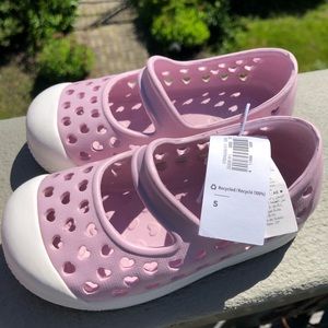 Toddler rubber Mary Janes
